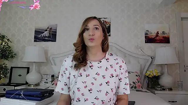 IreneHope online show from 05-05-26, 12:13