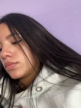 hannahb-e online show from 02-01-25, 07:44