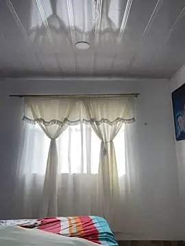 hannahb-e online show from 03-09-25, 01:59