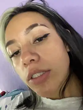 hannahb-e online show from 03-19-25, 08:54