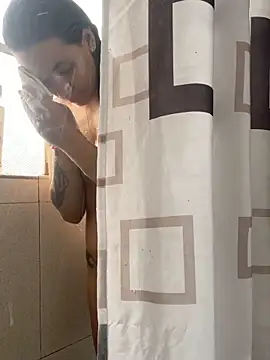 hannahb-e online show from 09-18-25, 03:25