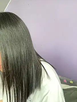 hannahb-e online show from 09-21-25, 04:52