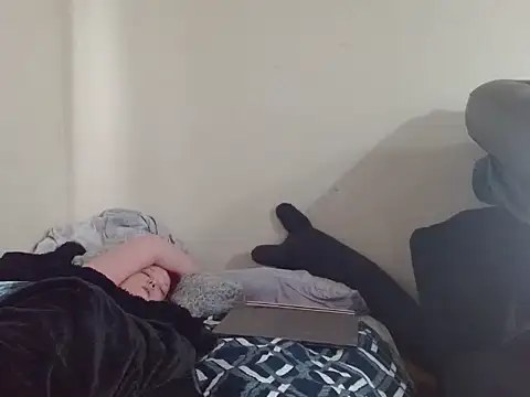 EXOTICLEXXXI online show from 12-19-25, 06:48