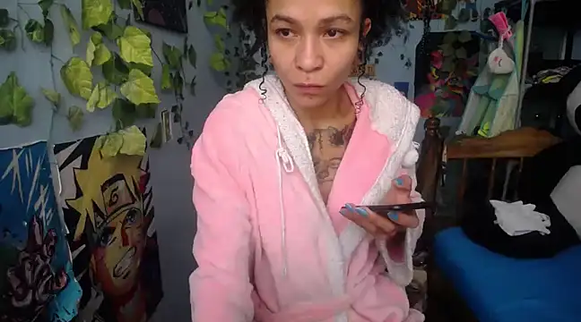 nicole ink online show from 01-13-25, 04:51