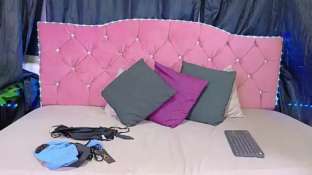 Cataleya divine online show from 02-23-26, 12:13