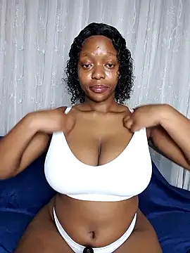 Snapshot of Jazmine-Blue chatting on 12-27-24, 09:32 Jazmine-Blue online show from 12-27-24, 09:32