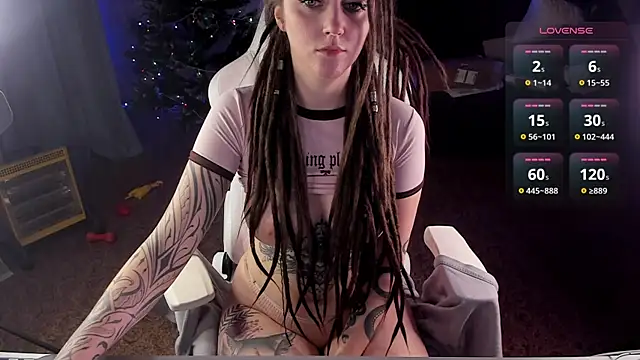 CutieMaevee online show from 01-08-25, 01:52