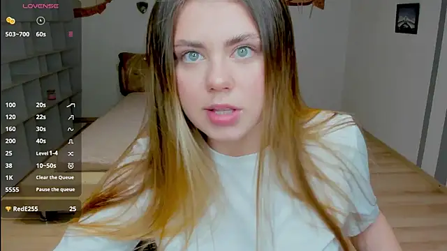 Snapshot of IsabellaBler chatting on 03-14-25, 01:02 IsabellaBler online show from 03-14-25, 01:02
