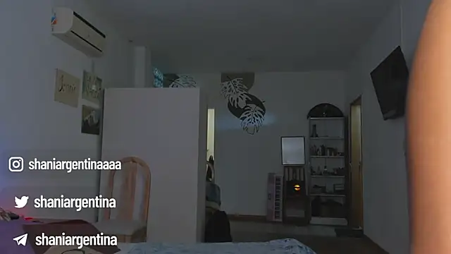 Snapshot of -ShaniArgentina- chatting on 12-07-24, 11:23 -ShaniArgentina- online show from 12-07-24, 11:23
