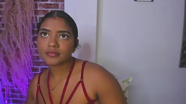 sharlot evans  online show from 02-25-26, 02:59