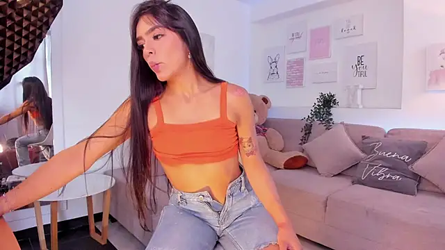 Michelle se online show from 12-08-24, 02:41