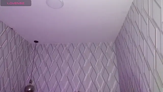 NicolleTaylor online show from 02-26-25, 01:32