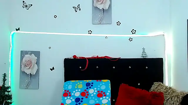 Snapshot of AngeDrty chatting on 12-22-24, 10:47 AngeDrty online show from 12-22-24, 10:47