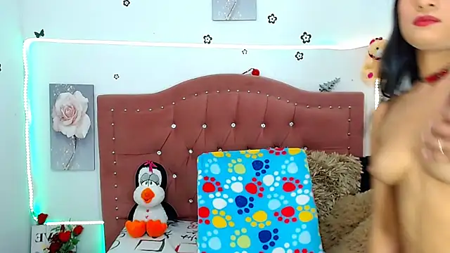 Snapshot of AngeDrty chatting on 01-10-25, 01:10 AngeDrty online show from 01-10-25, 01:10