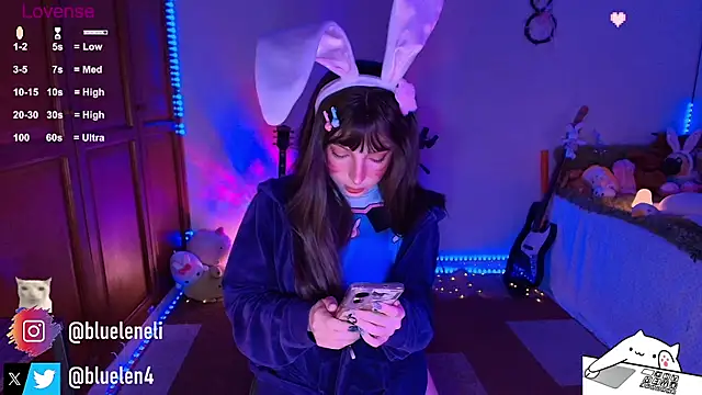 bluelen online show from 04-04-26, 10:13