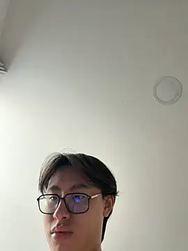 Snapshot of SrLuis18 chatting on 03-22-26, 07:28 SrLuis18 online show from 03-22-26, 07:28