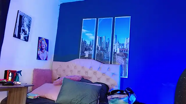 megan lover online show from 05-09-26, 01:49