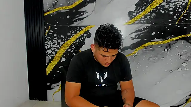 sweethot    online show from 09-22-25, 02:41