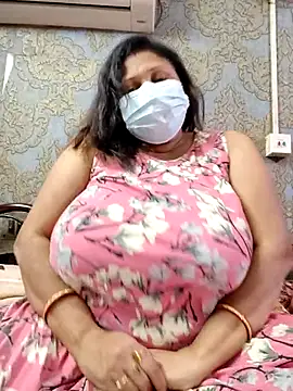 kunjan789 online show from 11-19-25, 06:24