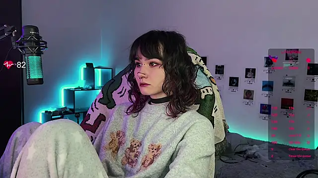 deadlysweet online show from 09-25-25, 01:20