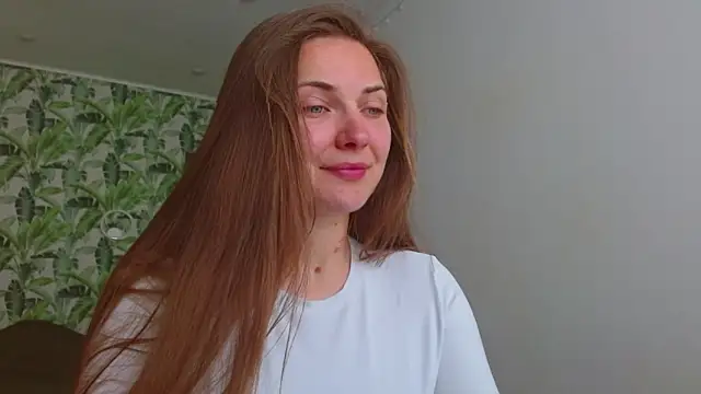 Olivia shine online show from 05-08-26, 04:18