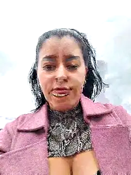 Emily Wane online show from 10-03-25, 03:53