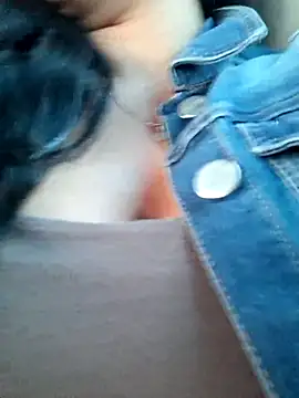 Emily Wane online show from 05-06-26, 05:40