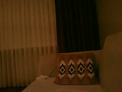 Snapshot of Yldrmm_9553 chatting on 03-08-26, 08:45 Yldrmm 9553 online show from 03-08-26, 08:45