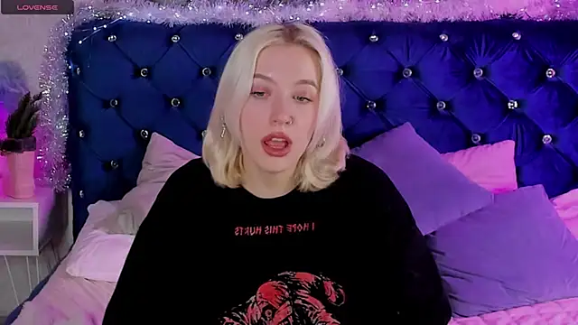 RachelCart online show from 12-20-24, 10:49