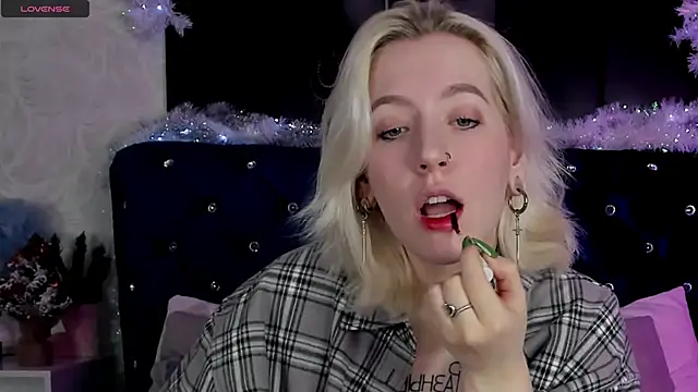 RachelCart online show from 12-30-24, 03:47