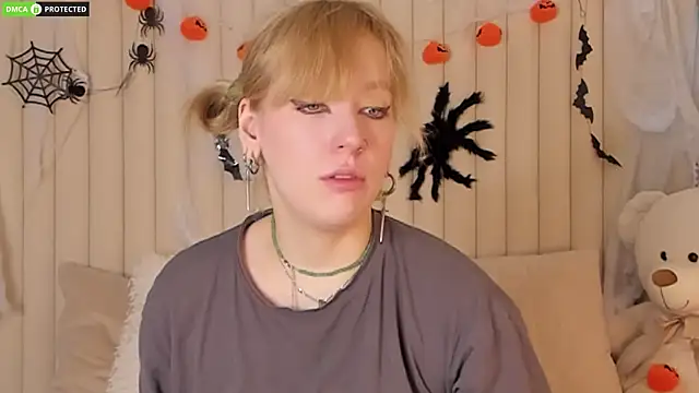 RachelCart online show from 10-21-25, 03:07