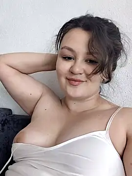 Snapshot of BlackCurly chatting on 09-14-25, 06:45 BlackCurly online show from 09-14-25, 06:45