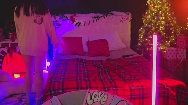 YasmineWest online show from 01-08-26, 08:27