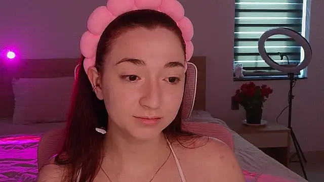 YasmineWest online show from 05-07-26, 12:49