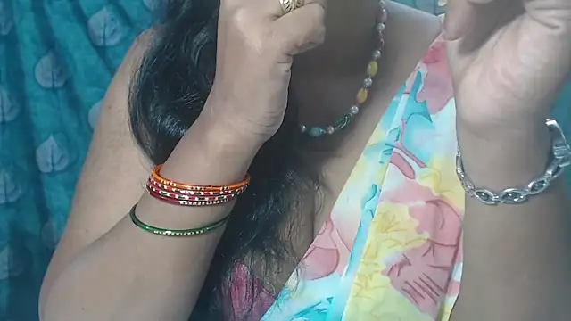 Sophia your online show from 10-06-25, 05:05