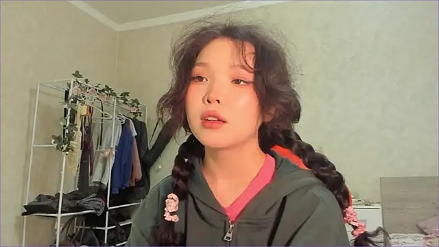 Snapshot of wastforu chatting on 03-06-26, 11:28 wastforu online show from 03-06-26, 11:28