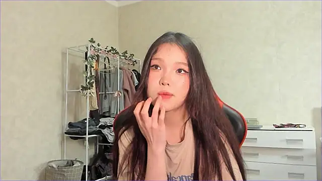 Snapshot of wastforu chatting on 03-24-26, 09:36 wastforu online show from 03-24-26, 09:36