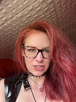 die-EinHORNY-WG online show from 06-04-26, 10:10