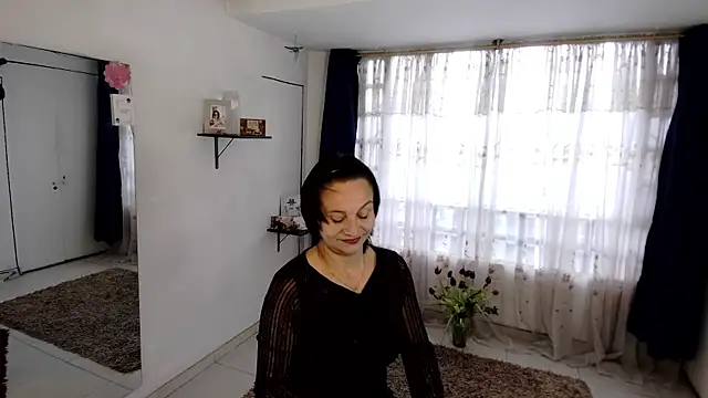 lollita 23  online show from 05-15-26, 07:32