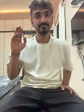 hornyguy271192 online show from 01-08-26, 07:49