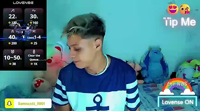 Snapshot of Liamscott_ chatting on 12-06-24, 04:14 Liamscott online show from 12-06-24, 04:14