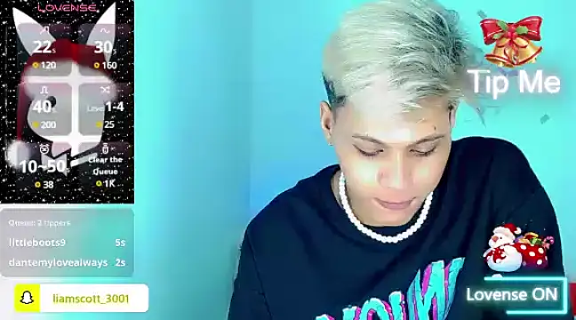 Snapshot of Liamscott_ chatting on 12-14-24, 09:40 Liamscott online show from 12-14-24, 09:40