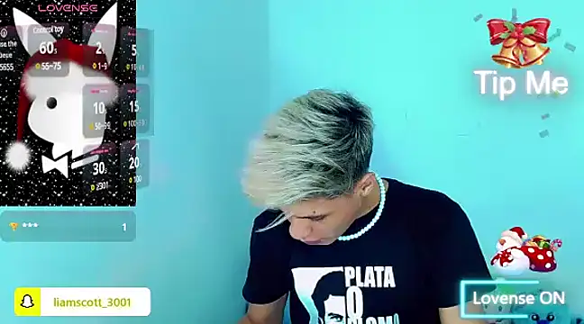 Snapshot of Liamscott_ chatting on 12-19-24, 07:29 Liamscott online show from 12-19-24, 07:29