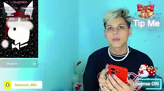 Snapshot of Liamscott_ chatting on 12-22-24, 08:49 Liamscott online show from 12-22-24, 08:49