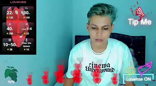 Snapshot of Liamscott_ chatting on 01-09-25, 03:47 Liamscott online show from 01-09-25, 03:47