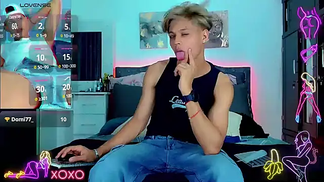 Snapshot of Liamscott_ chatting on 09-09-25, 09:03 Liamscott online show from 09-09-25, 09:03