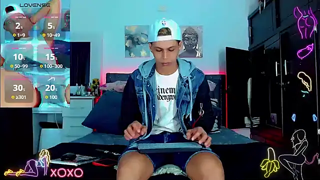 Snapshot of Liamscott_ chatting on 09-27-25, 09:31 Liamscott online show from 09-27-25, 09:31