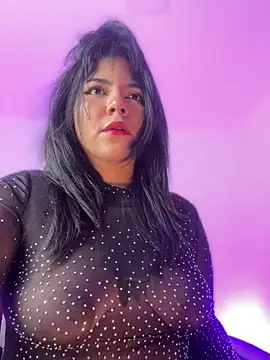 Snapshot of JulianaCastillo chatting on 02-27-25, 08:39 JulianaCastillo online show from 02-27-25, 08:39