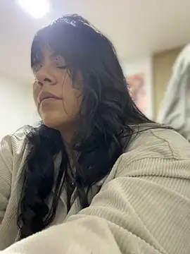 Snapshot of JulianaCastillo chatting on 09-10-25, 02:00 JulianaCastillo online show from 09-10-25, 02:00