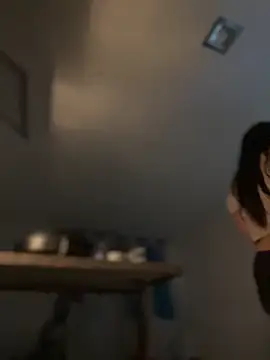 Snapshot of JulianaCastillo chatting on 09-27-25, 02:05 JulianaCastillo online show from 09-27-25, 02:05